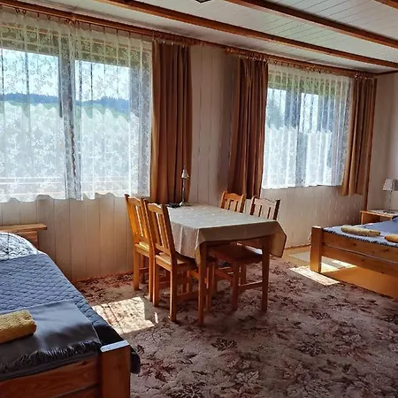 Kanadyjka Pokoje Goscinne Alloggio in famiglia